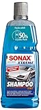 SONAX XTREME Shampoo 2 in 1 (1 Liter) Autoshampoo Konzentrat ohne Abledern zur Reinigung...